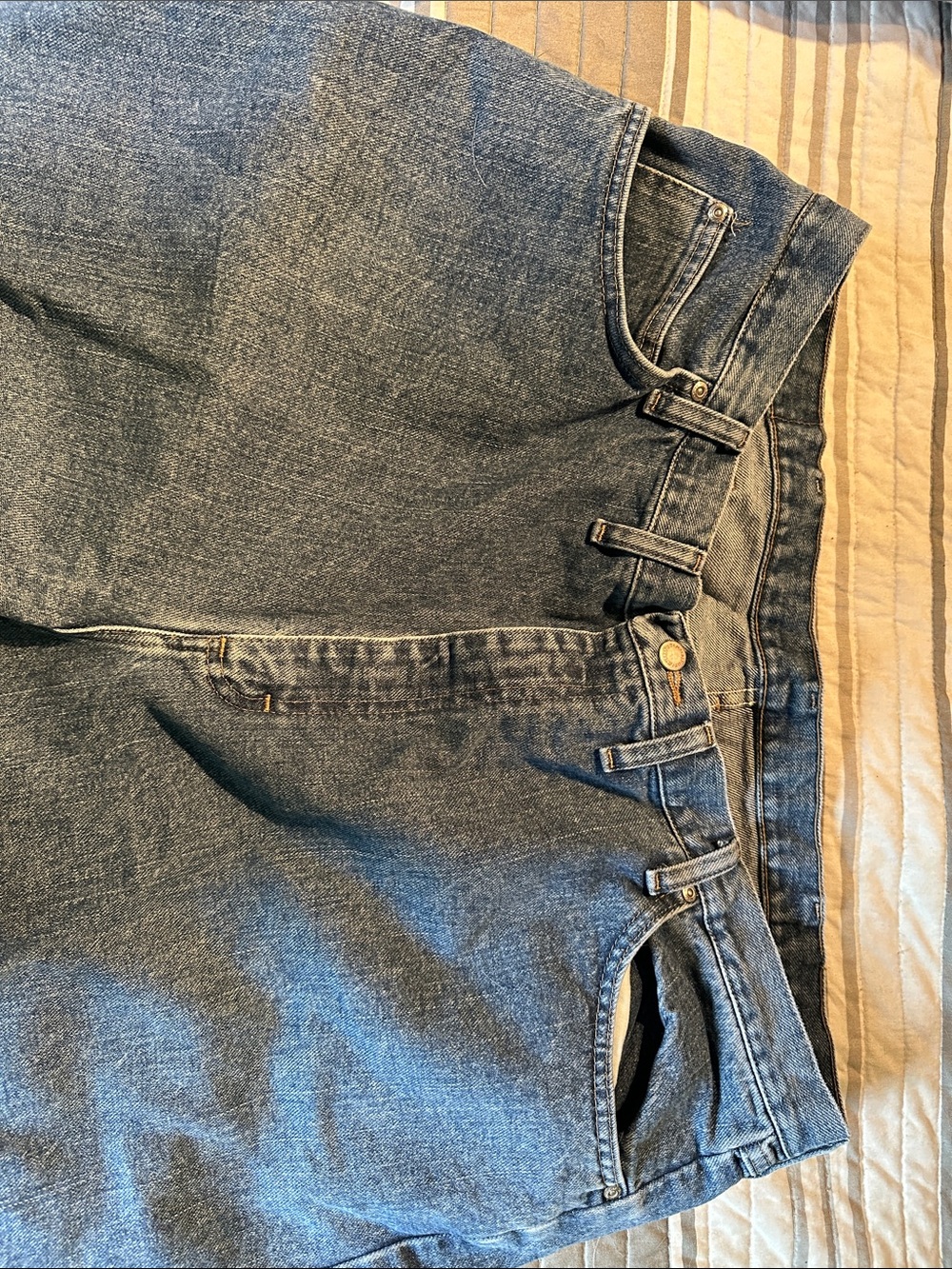 Mens wrangler relaxed fit jeans - 44 X 32 - Picture 6 of 7